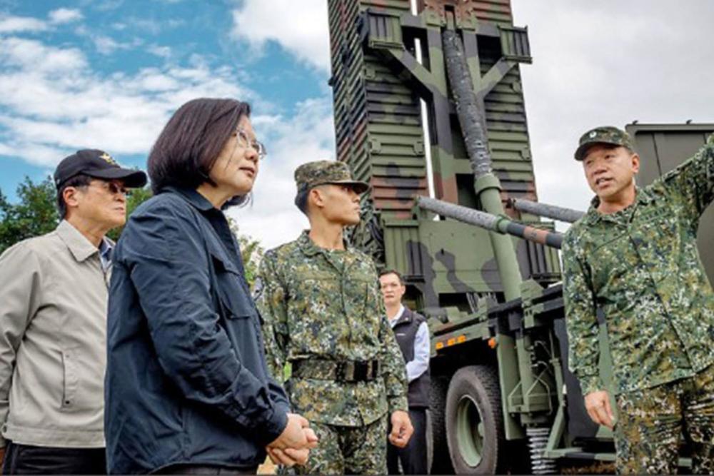 台军射击姿势引热议，雷人现象背后的真相与解析，可靠性执行方案_8K14.23.12